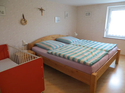 Schlafzimmer 2